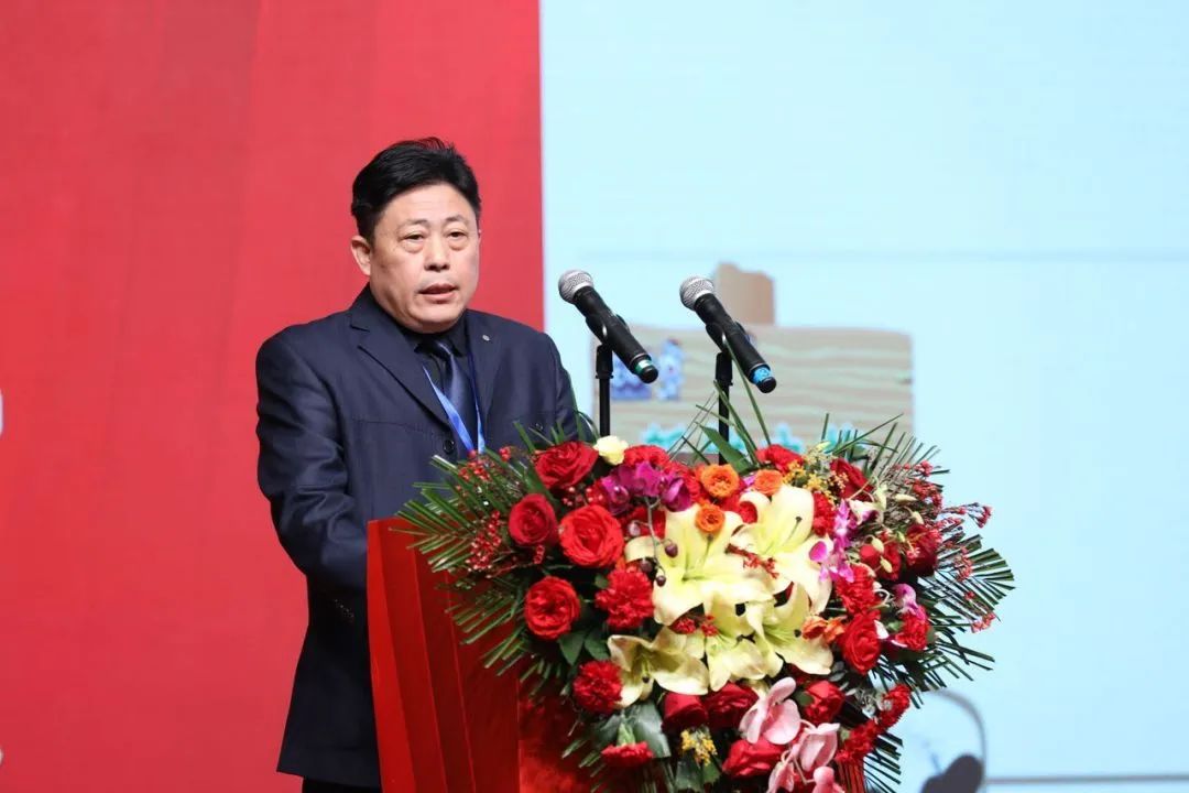 花花牛乳業(yè)30周年暨2024年客戶(hù)大會(huì)圓滿(mǎn)召開(kāi)！