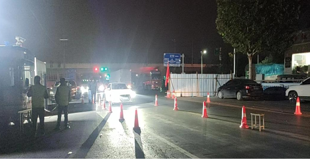 @全體花花牛人：請(qǐng)珍惜你的崗位，請(qǐng)善待我們共同的“花花?！?！