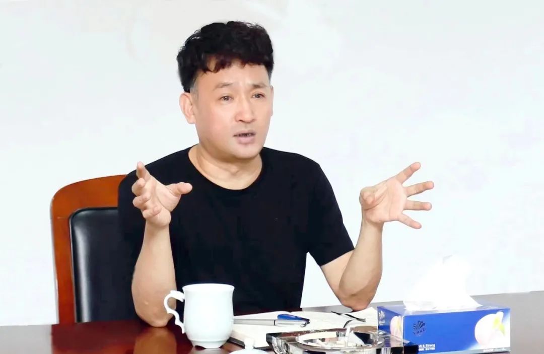 繼往開(kāi)來(lái) · 再創(chuàng)輝煌 | 花花牛乳業(yè)集團(tuán)召開(kāi)9月?tīng)I(yíng)銷(xiāo)、養(yǎng)殖及飼料月度經(jīng)營(yíng)工作會(huì)議