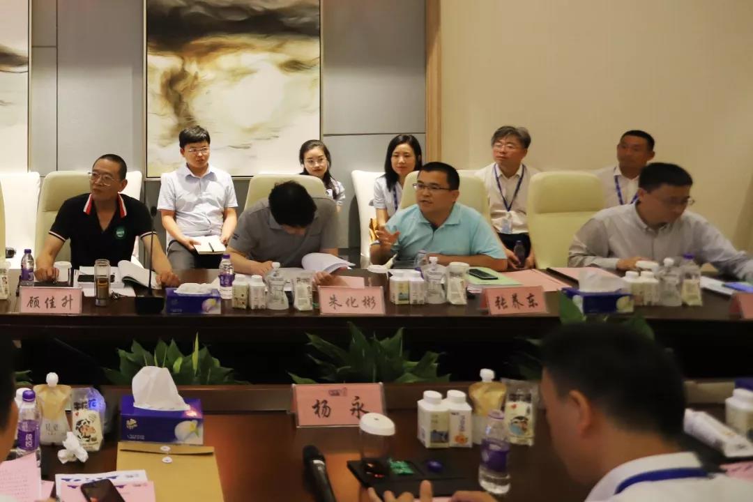 河南首家！花花牛乳業(yè)集團(tuán)通過優(yōu)質(zhì)乳工程驗(yàn)收